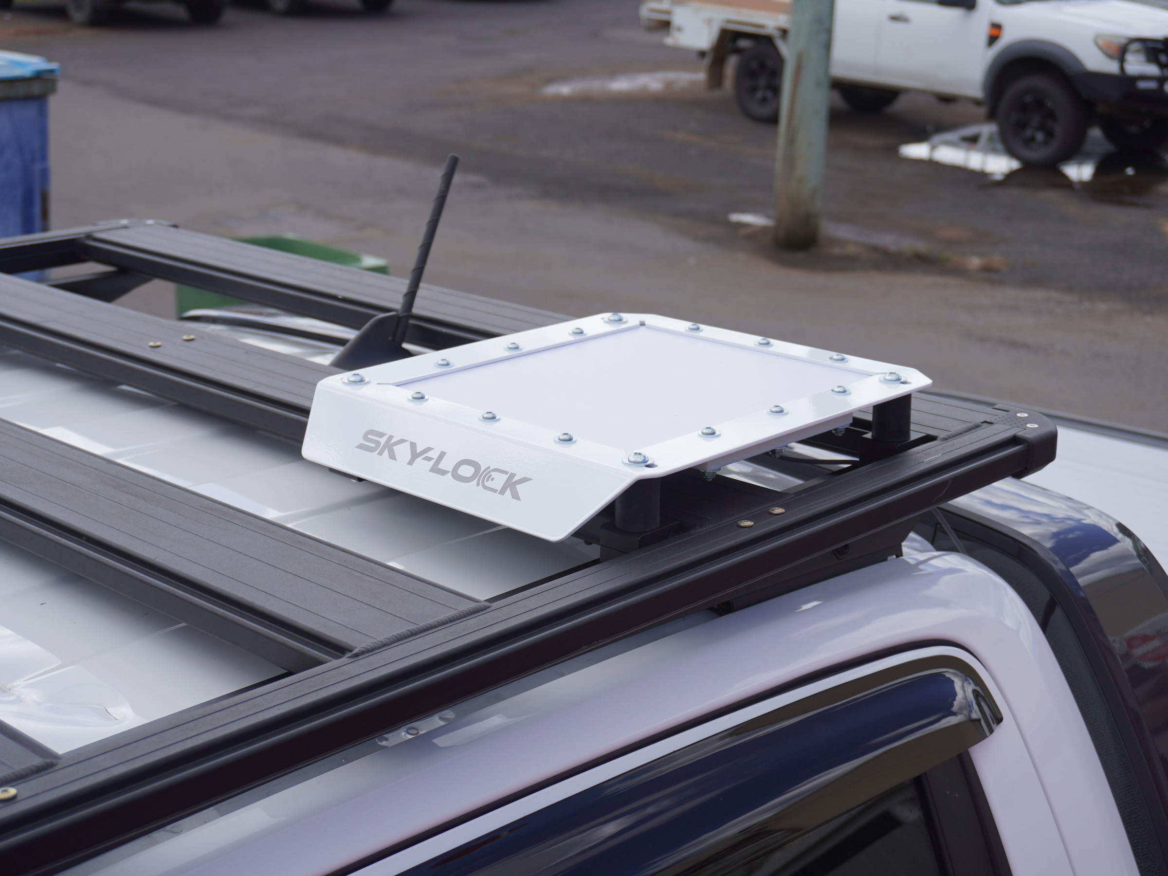 Bolt-on Starlink Mini Mounting Systems